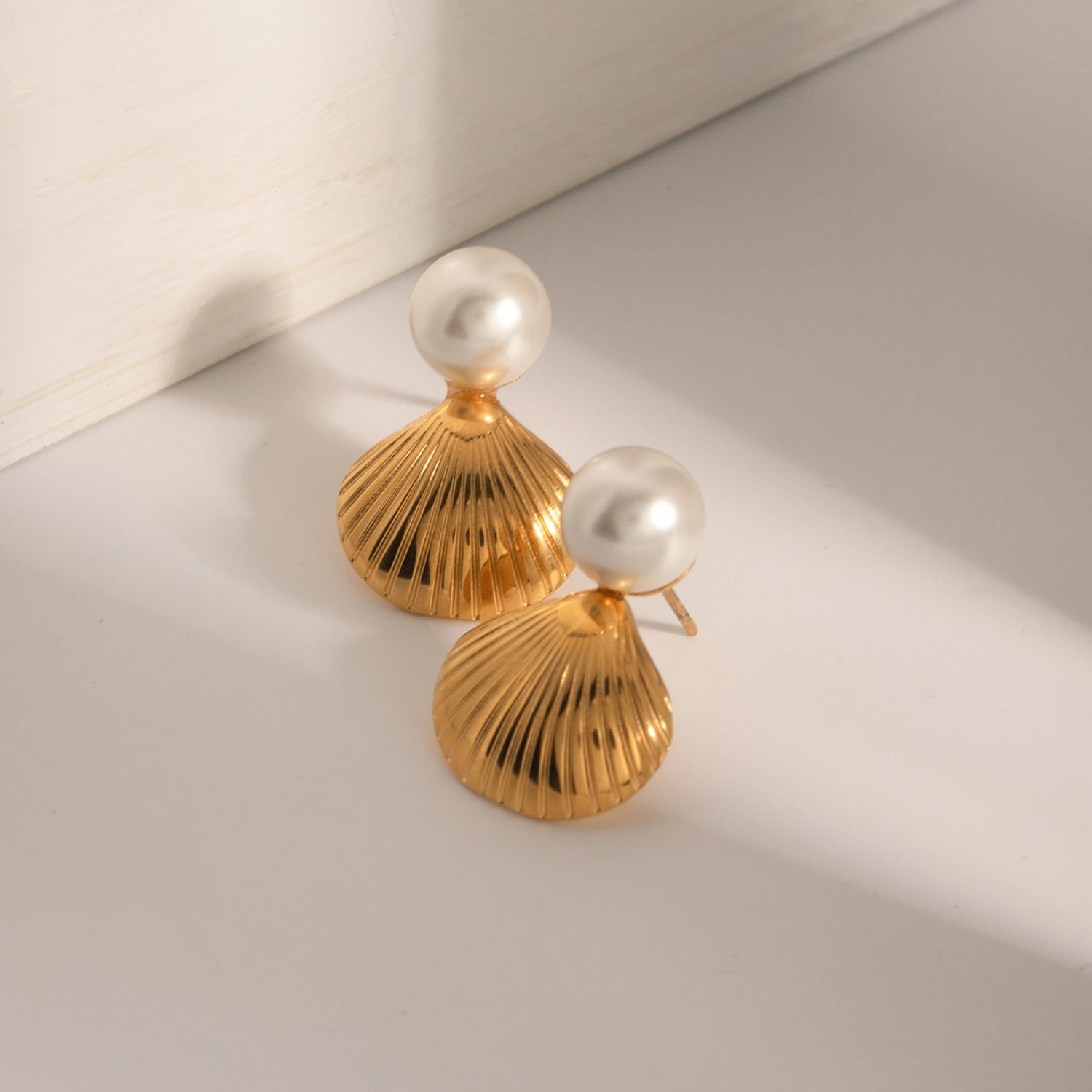 18K Gold-Plated Stainless Steel Shell Shape Earrings - ClozArt