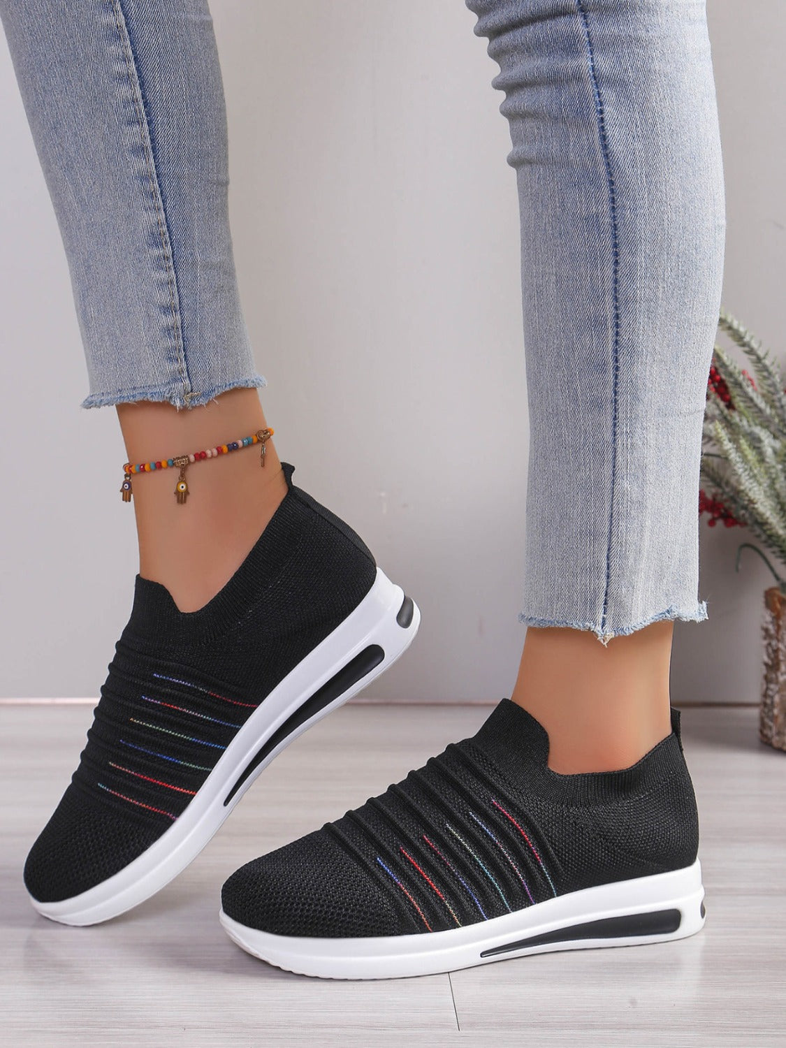 Breathable Mesh Wedge Sneakers - ClozArt