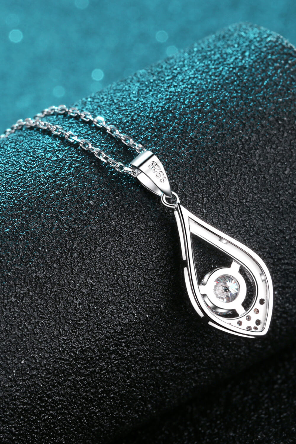 Glamorous Always Moissanite Pendant Necklace - ClozArt