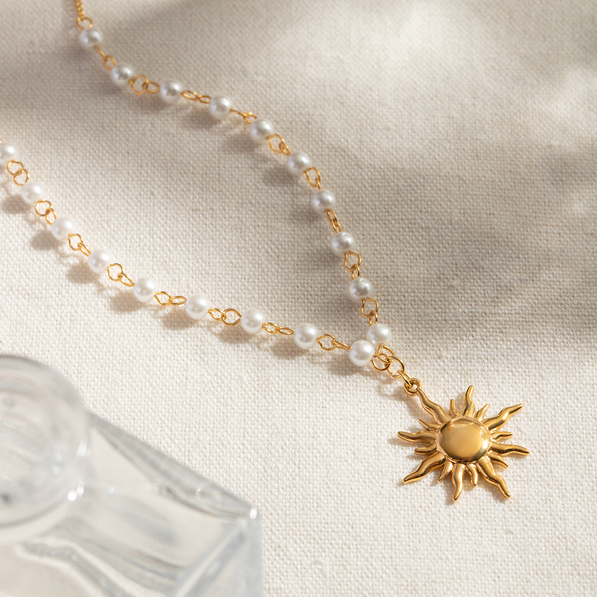 18K Gold-Plated Pearl Sun Necklace - ClozArt