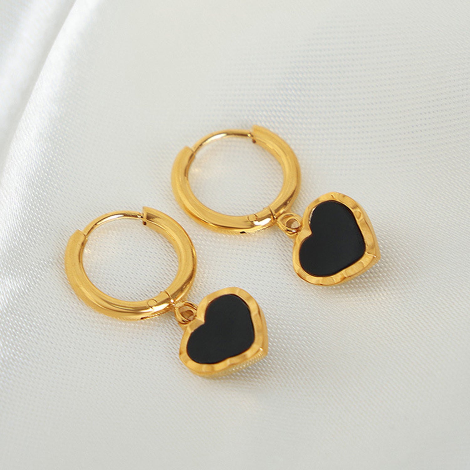 18K Gold-Plated Heart Drop Earrings - ClozArt