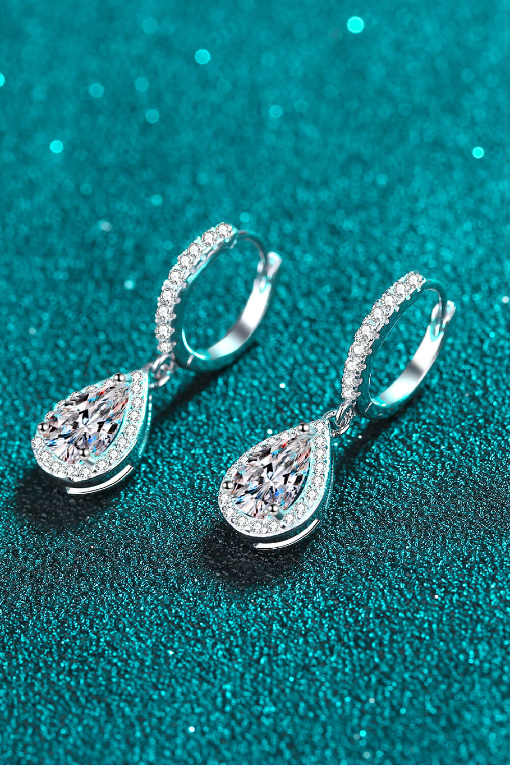 Moissanite Teardrop Earrings - ClozArt